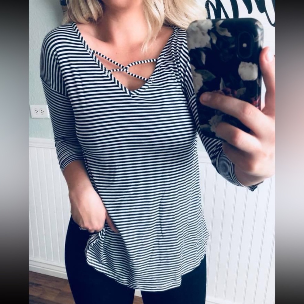 Striped Criss Cross V Neck 3/4 Sleeve Shirt Blouse